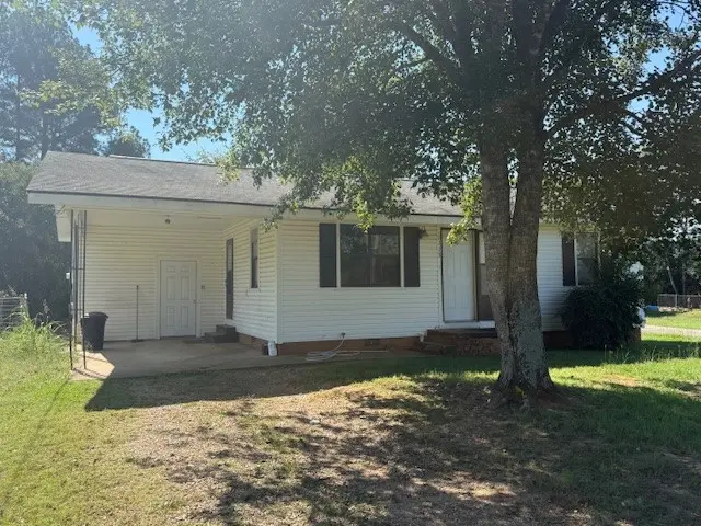 1113 Harmony Road, Clarksville