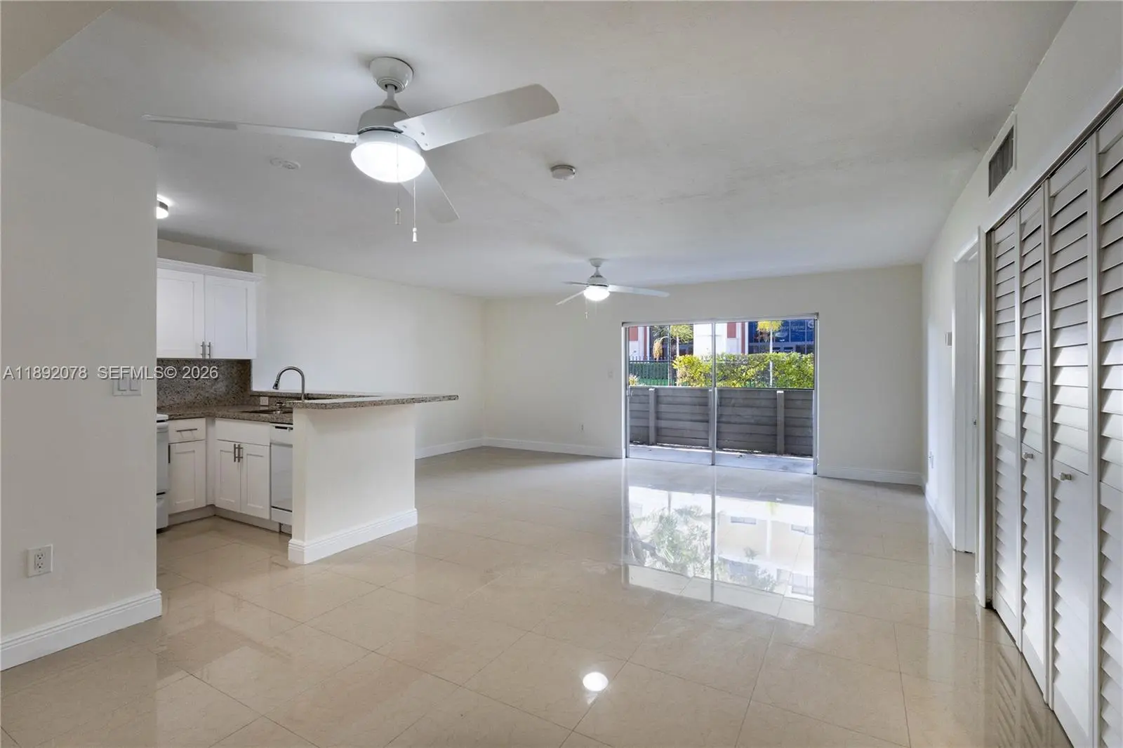 Photo of Listing #A11892078