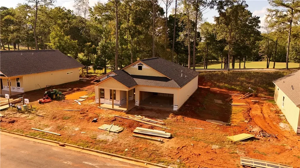 115 Jane's Way, Dadeville