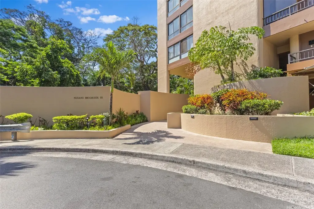 55 S Judd Street # 803, Honolulu