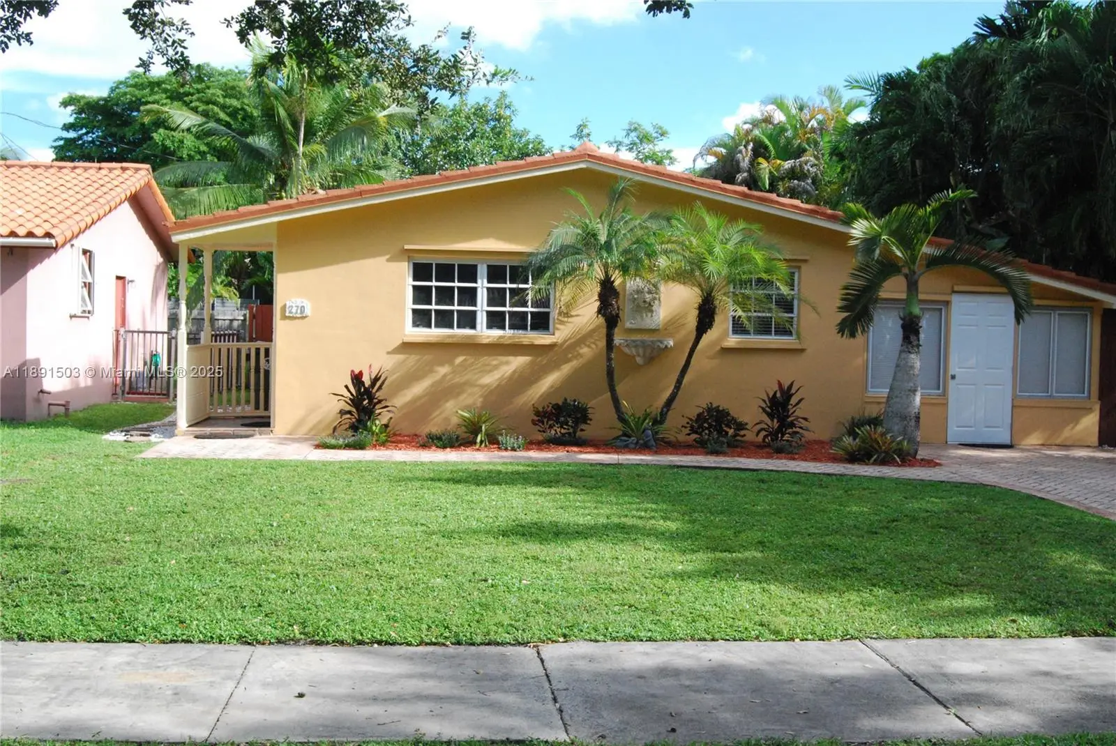 Photo of Listing #A11891503