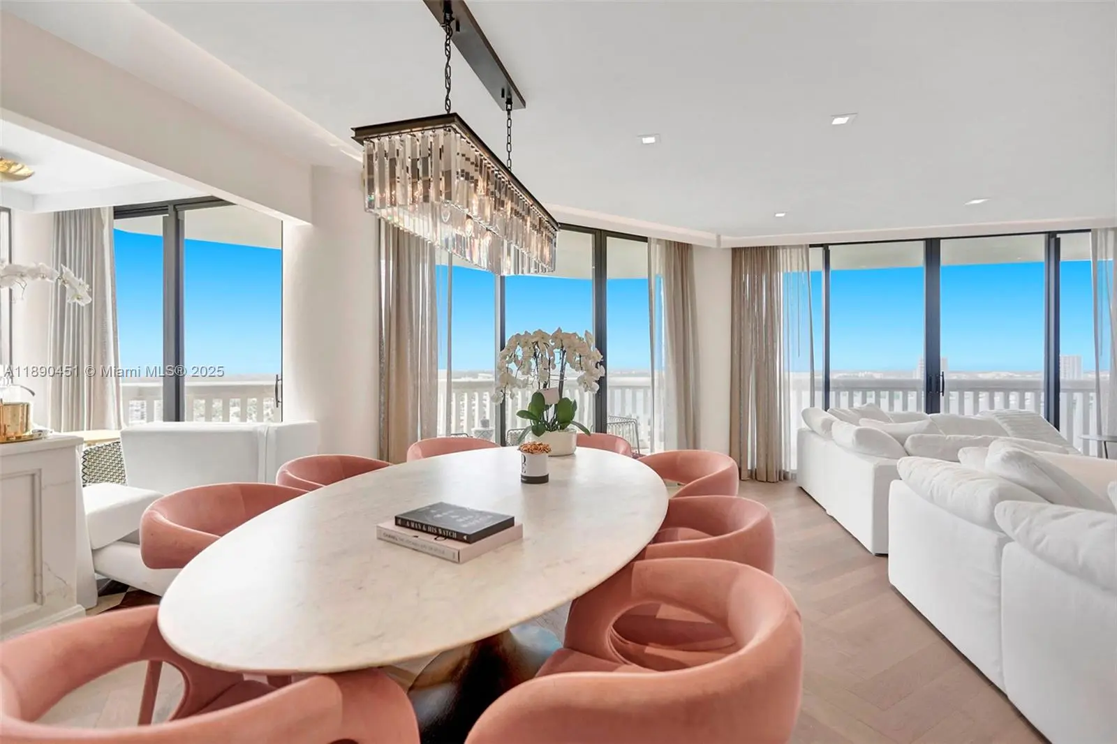 Photo of Listing #A11890451