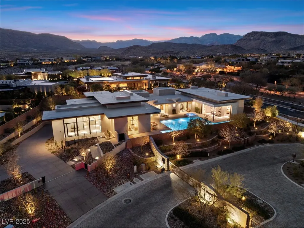 Photo of Listing #2723846