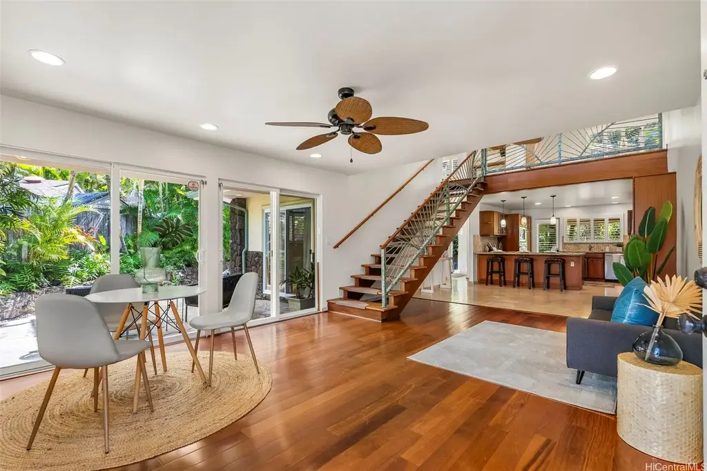 976 Kalawai Place, Kailua