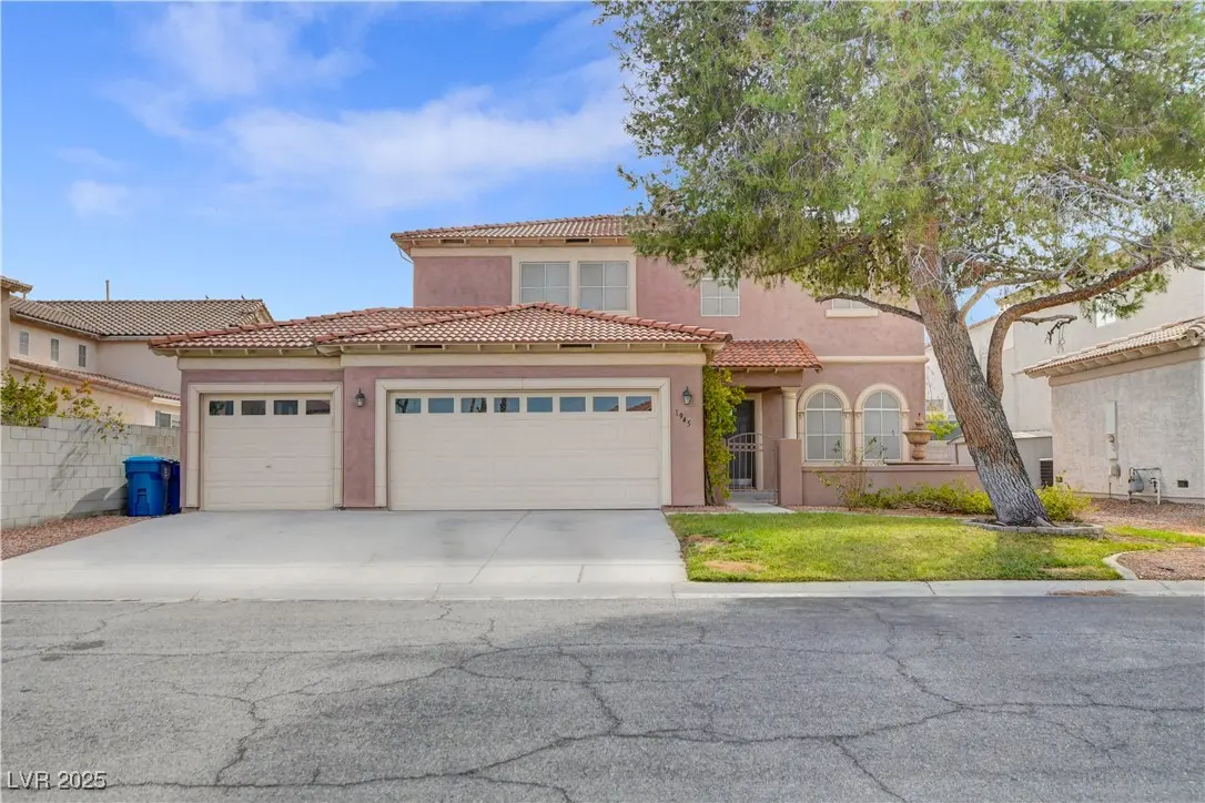 Photo of Listing #2723984