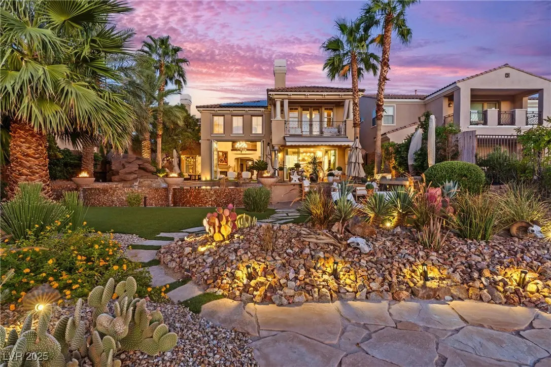 Photo of Listing #2725600