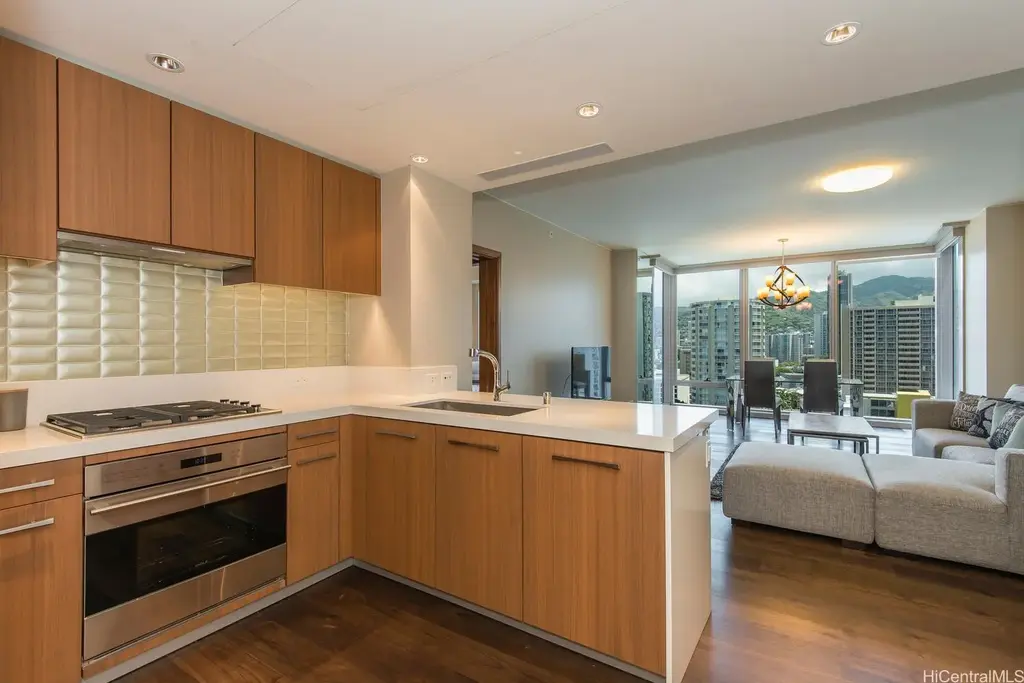 1555 Kapiolani Boulevard # 1211, Honolulu