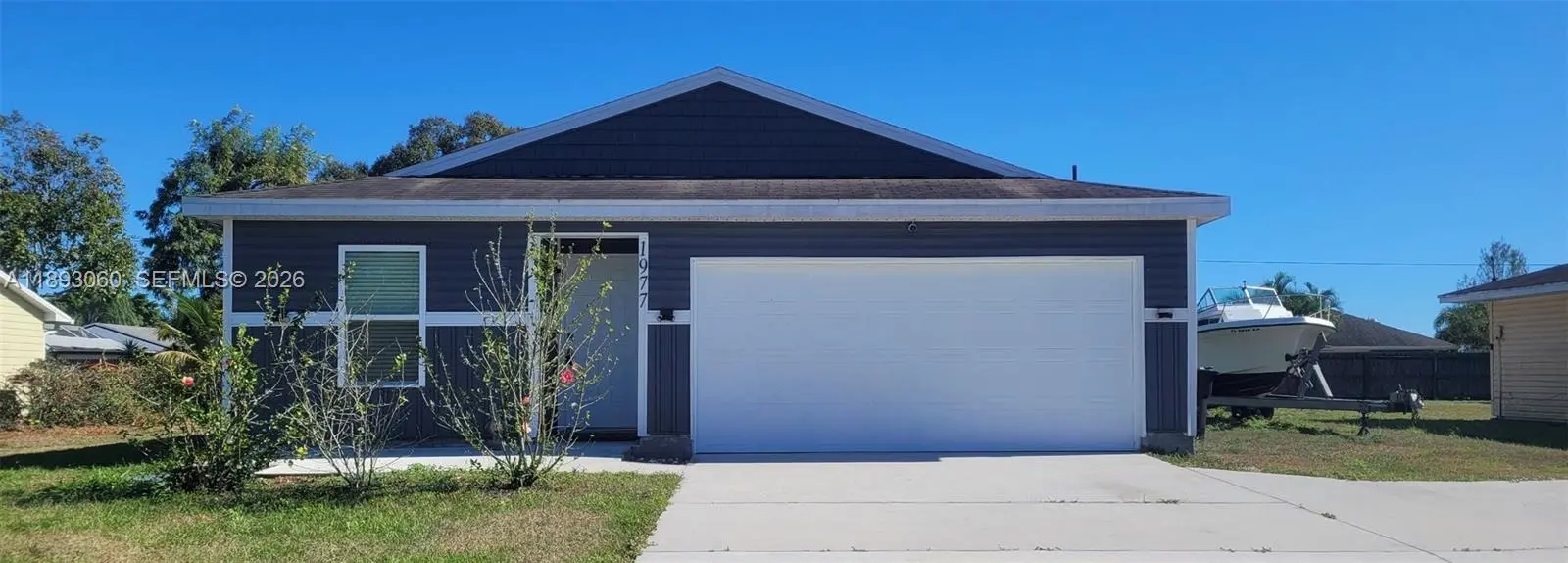 Photo of Listing #A11893060