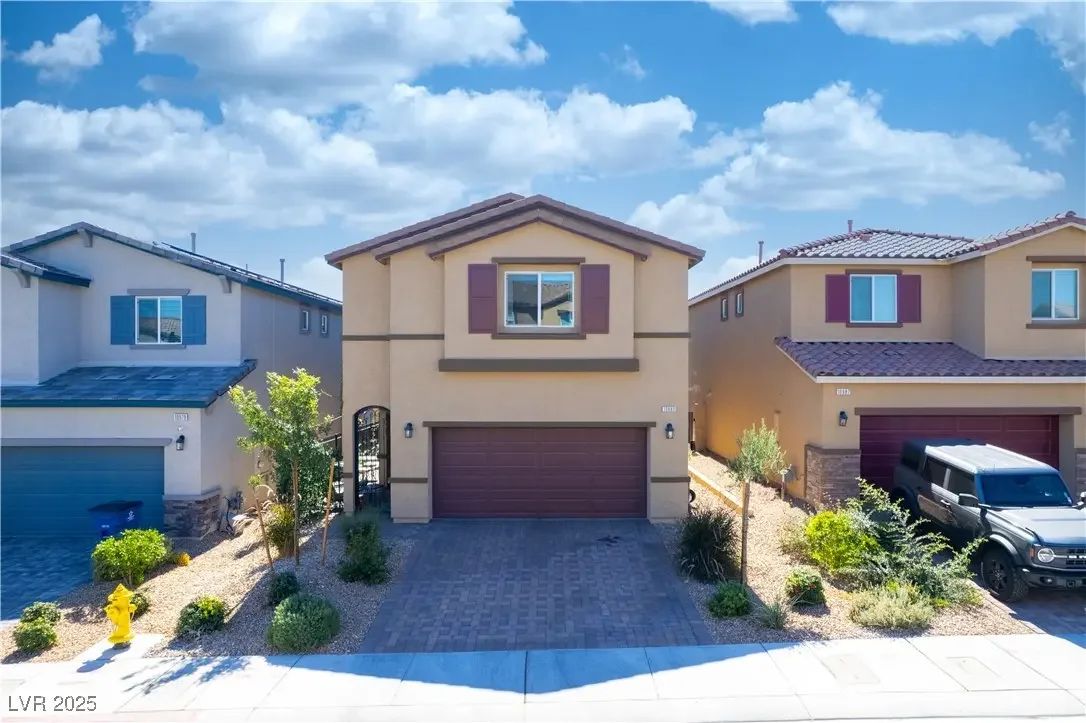 Photo of Listing #2724514