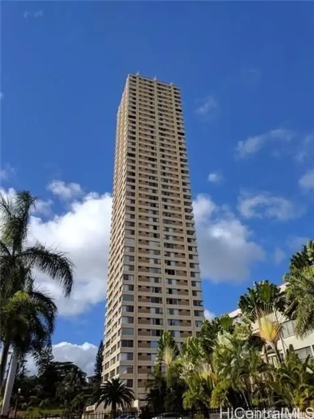 1060 Kamehameha Highway # 2002a, Pearl City