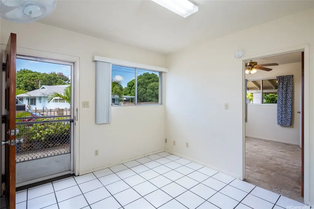 1358 Molehu Drive # Studio, Honolulu