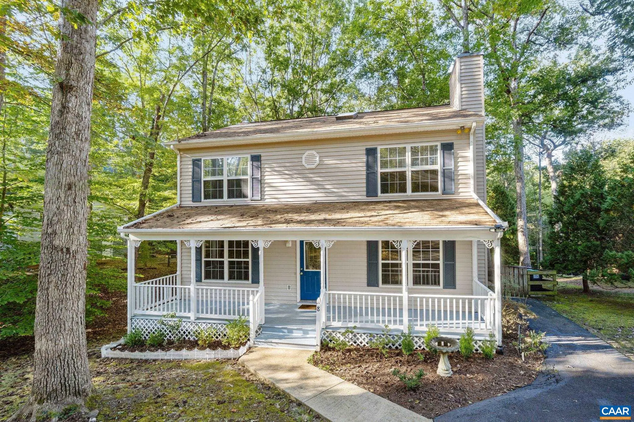 8 Horseback Ln, Palmyra