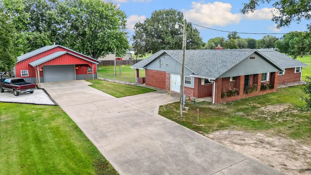 12720 Little Elm Road, Farmington