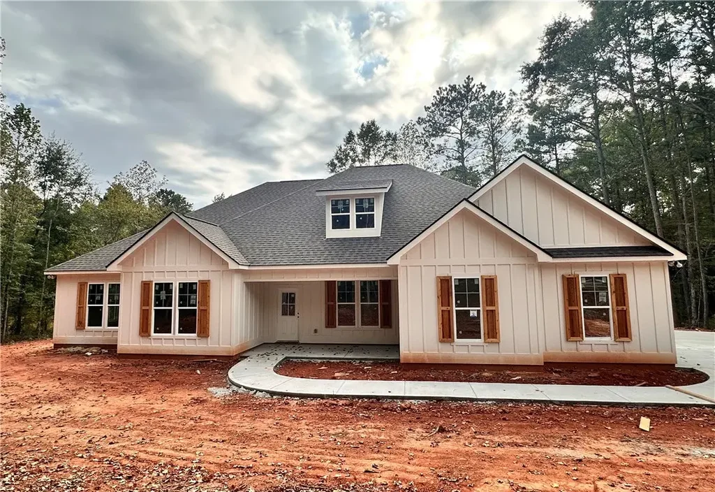 10251 Lee Rd 188, Waverly