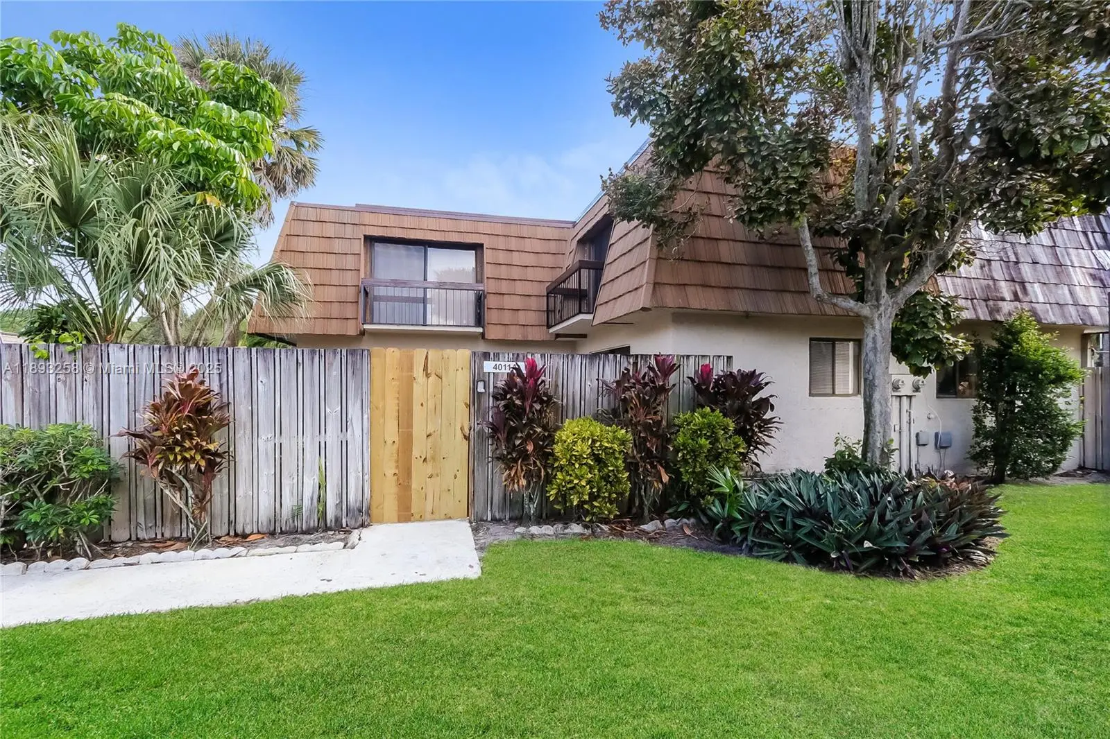 Photo of Listing #A11893258