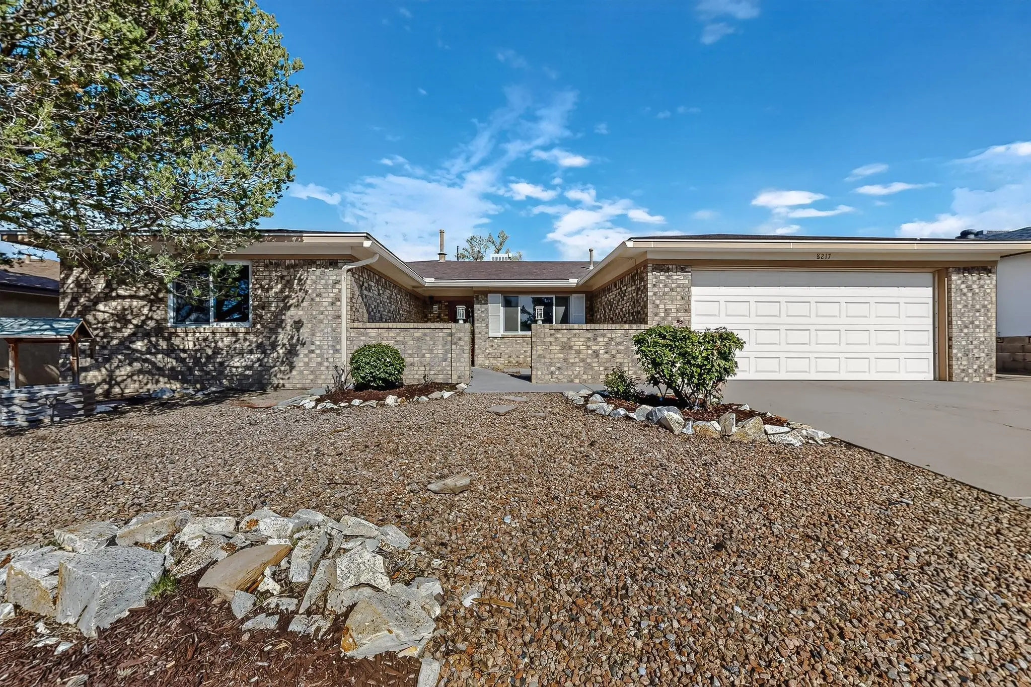 8217 Colfax Avenue Ne, Albuquerque