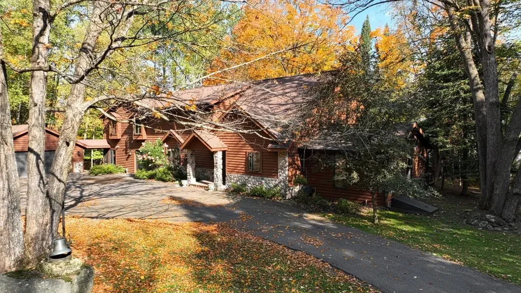 12412 Carlin Lake Dr, Presque Isle