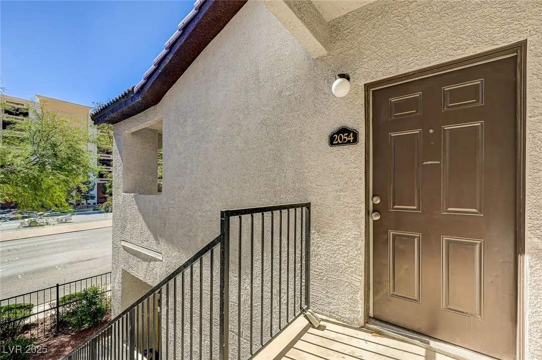 Photo of Listing #2726279