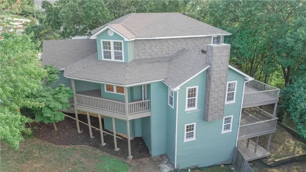 1583 N Forest Heights, Fayetteville