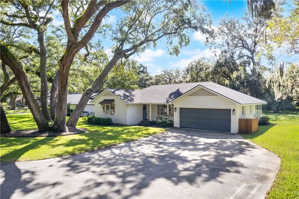 102 Tolomato Trail, St Simons Island