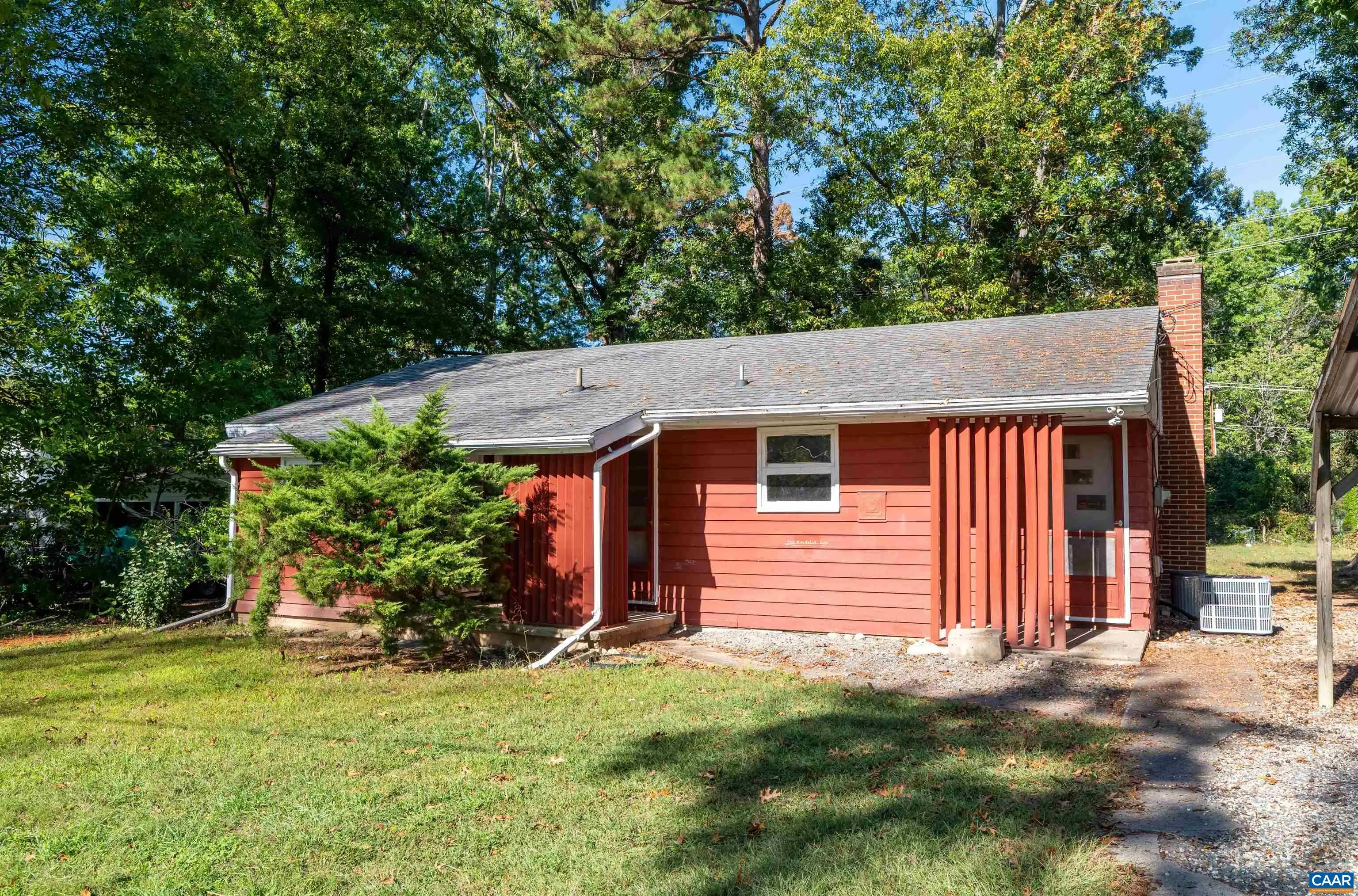 2302 Summit Rd, Charlottesville