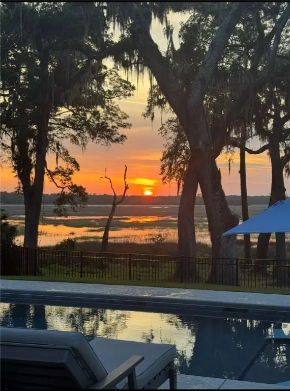 1329 Coopers Landing Drive Ne, Townsend