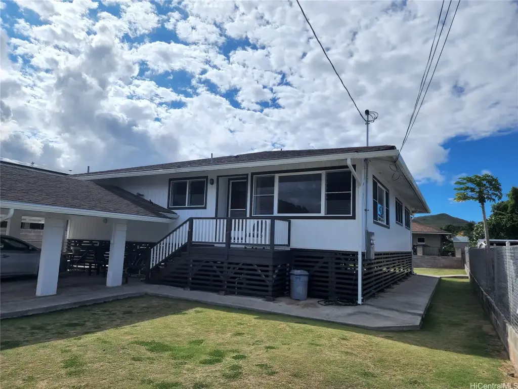 622 Hooulu Street, Kailua