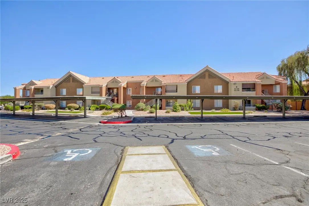 Photo of Listing #2726562