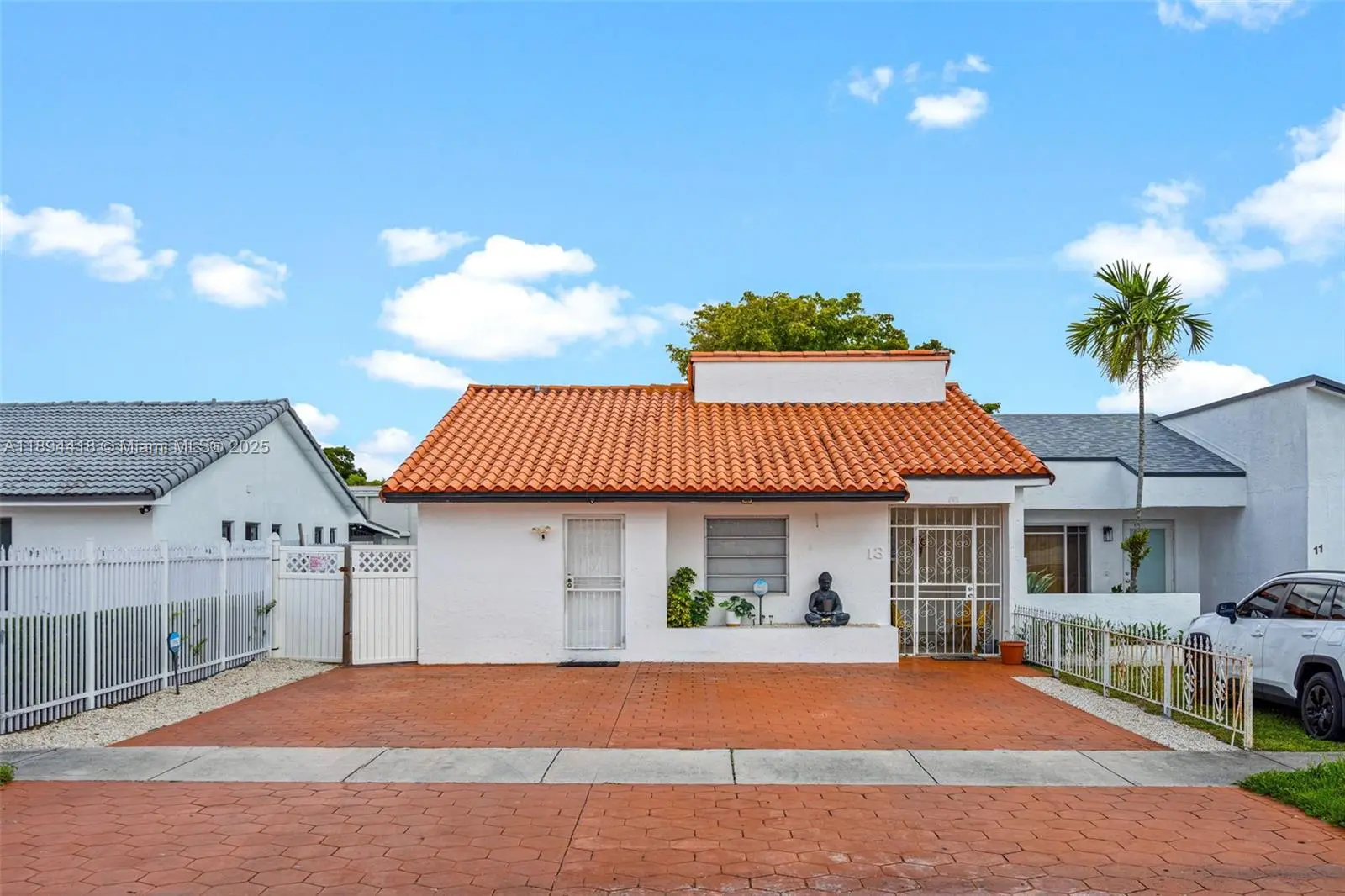 Photo of Listing #A11894418