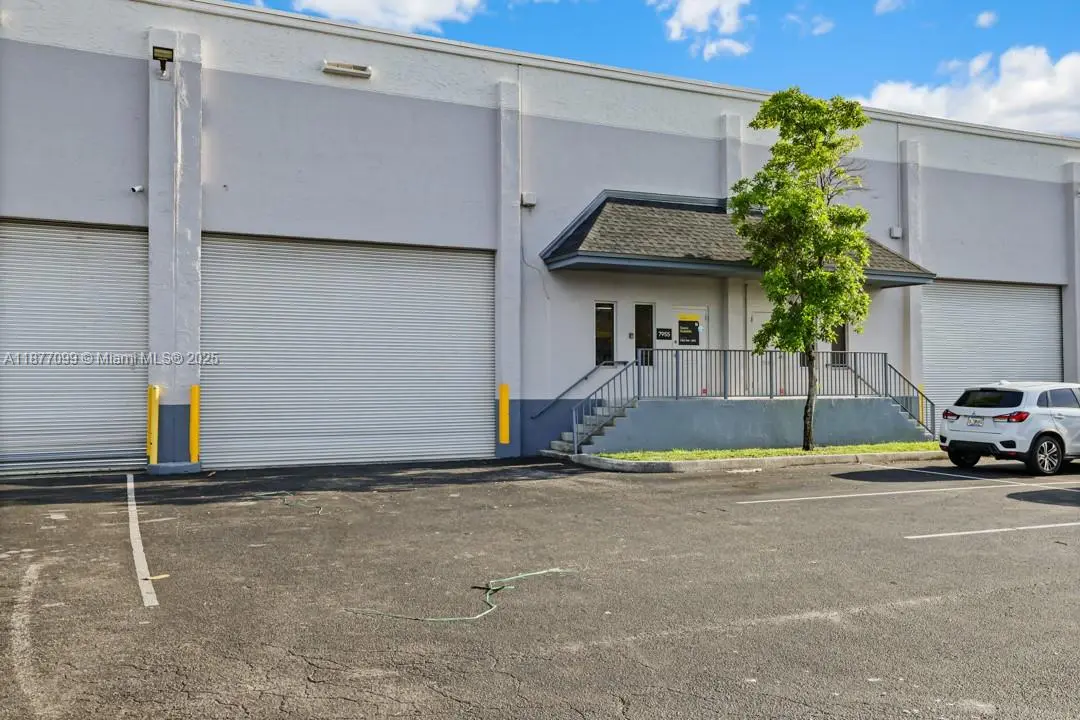 Photo of Listing #A11877099