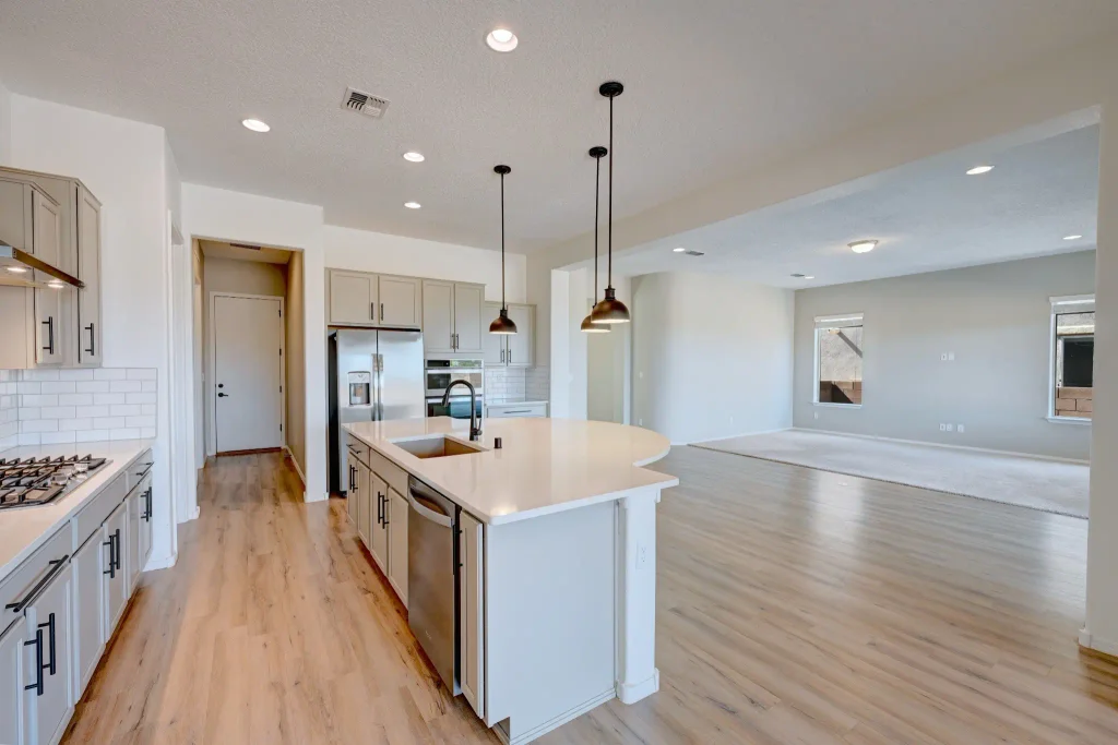 4162 Arboles Bonitos, Santa Fe