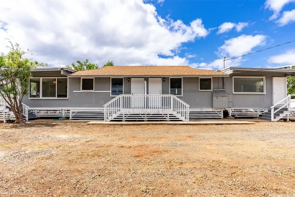 84-983 Hana Street, Waianae