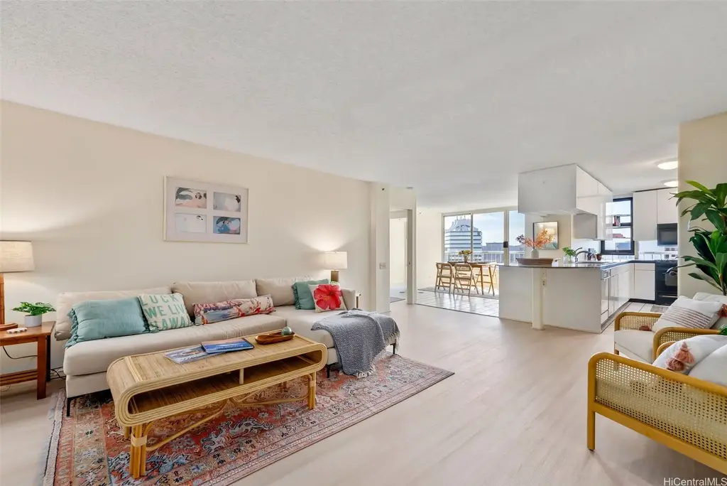 1212 Nuuanu Avenue # 3703, Honolulu