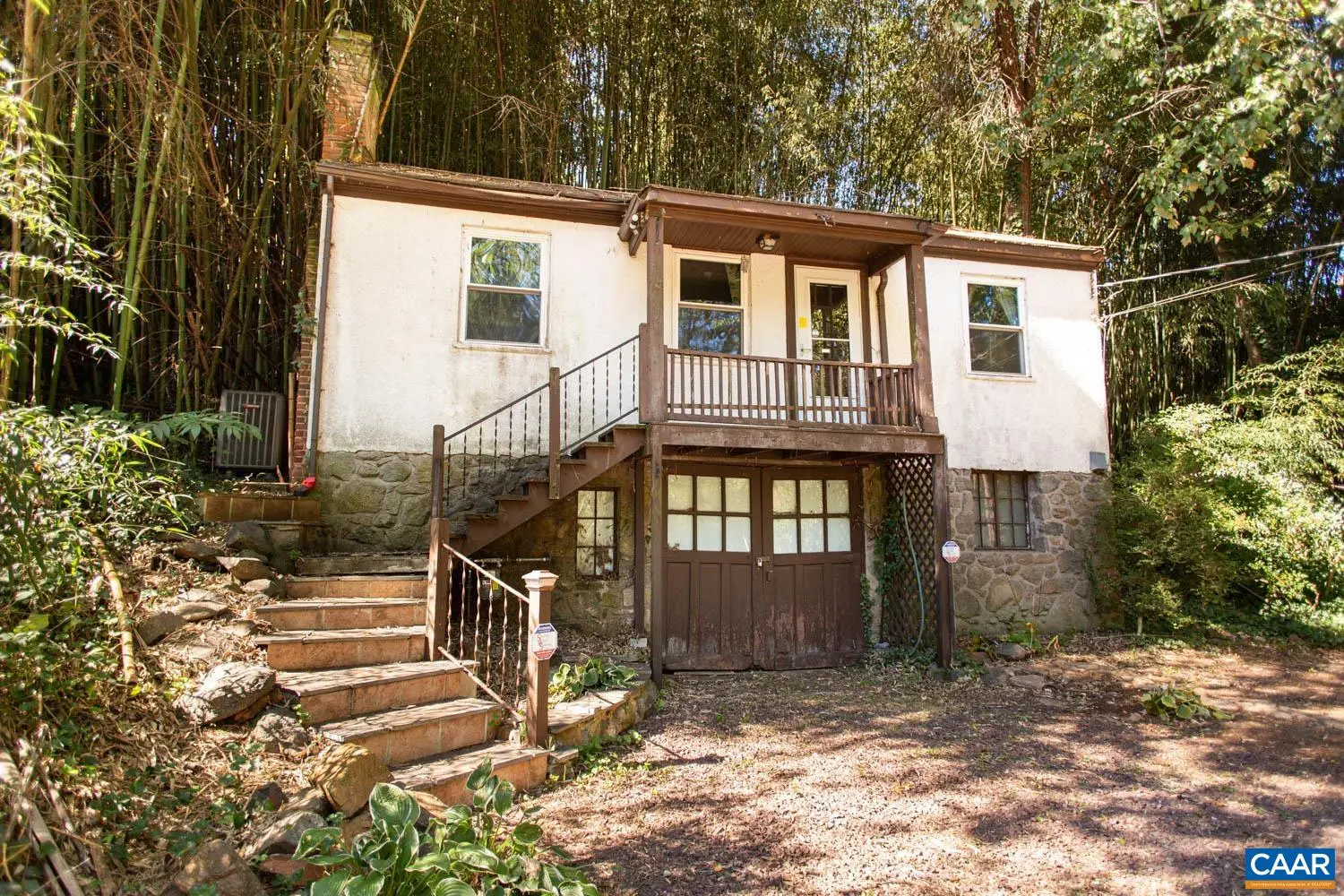 554 Valley Rd, Charlottesville