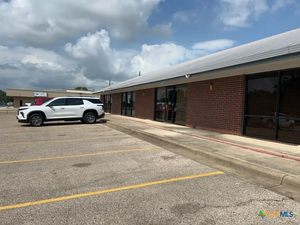 4520 E Central Texas Expressway 104, Killeen