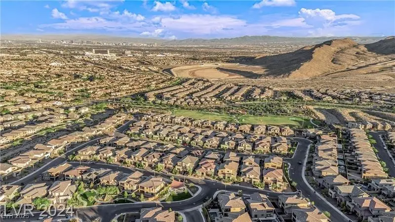 Photo of Listing #2726738