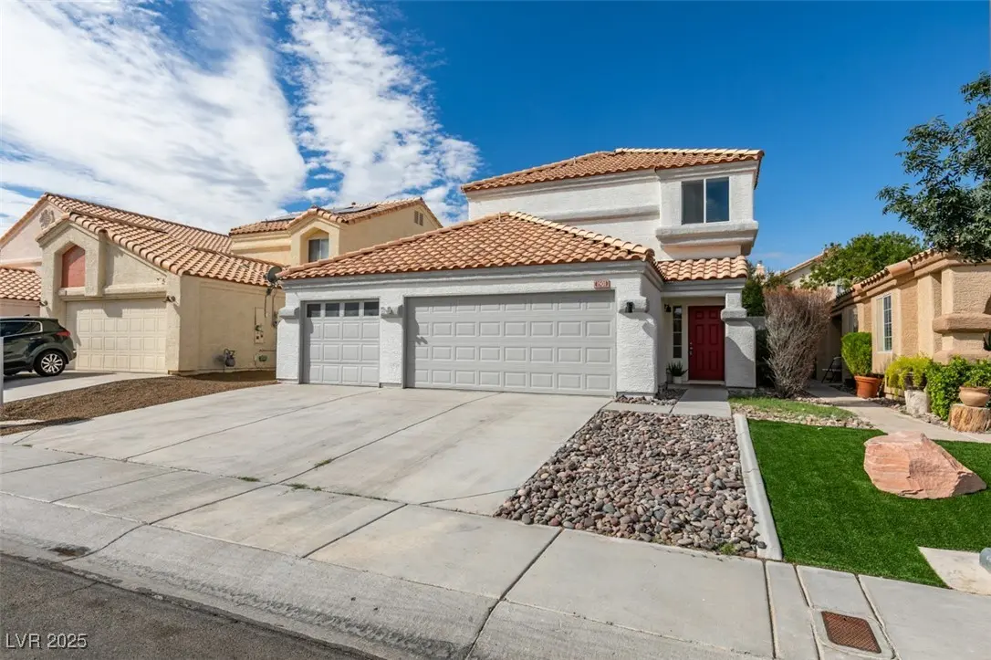 Photo of Listing #2726339