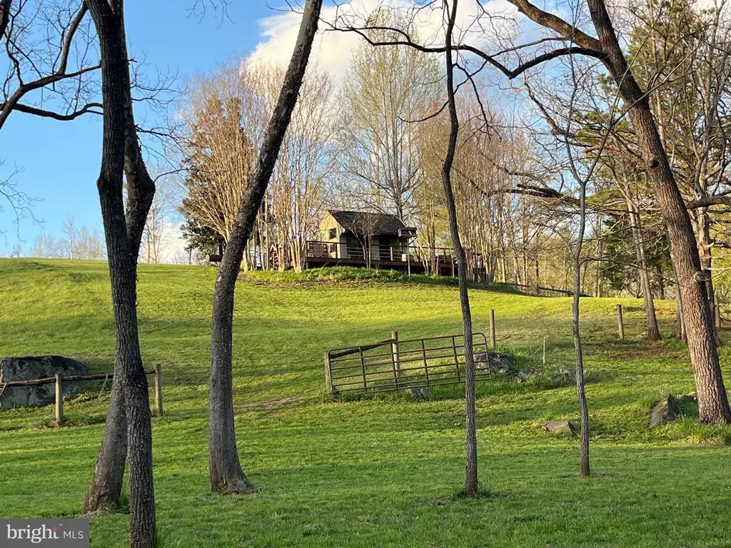 180 Five Forks Rd, Woodville