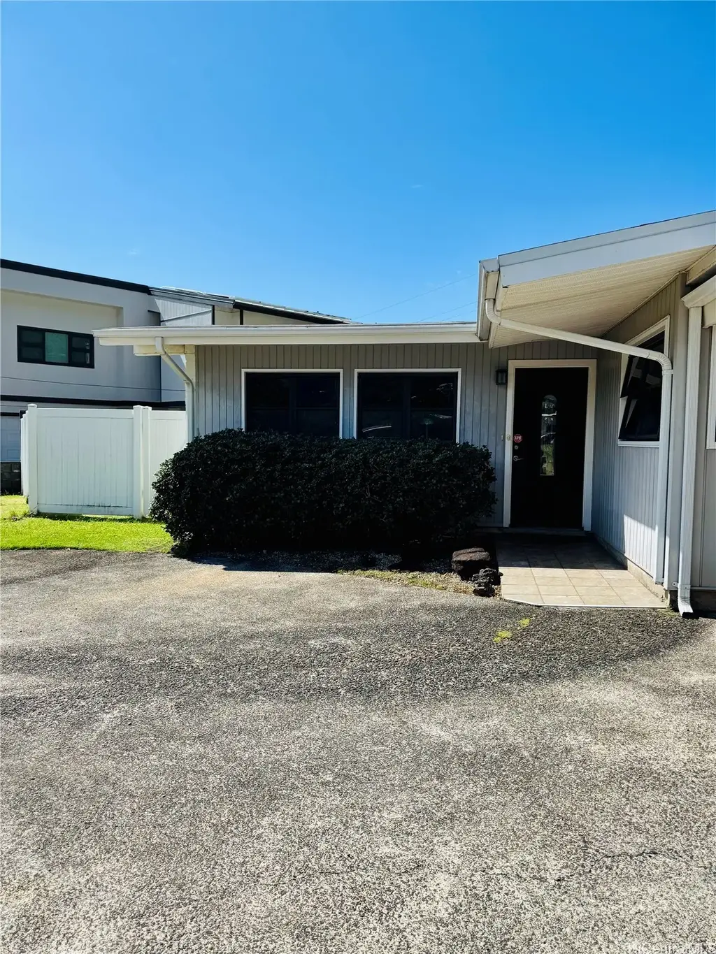 2855 Poelua Street, Honolulu