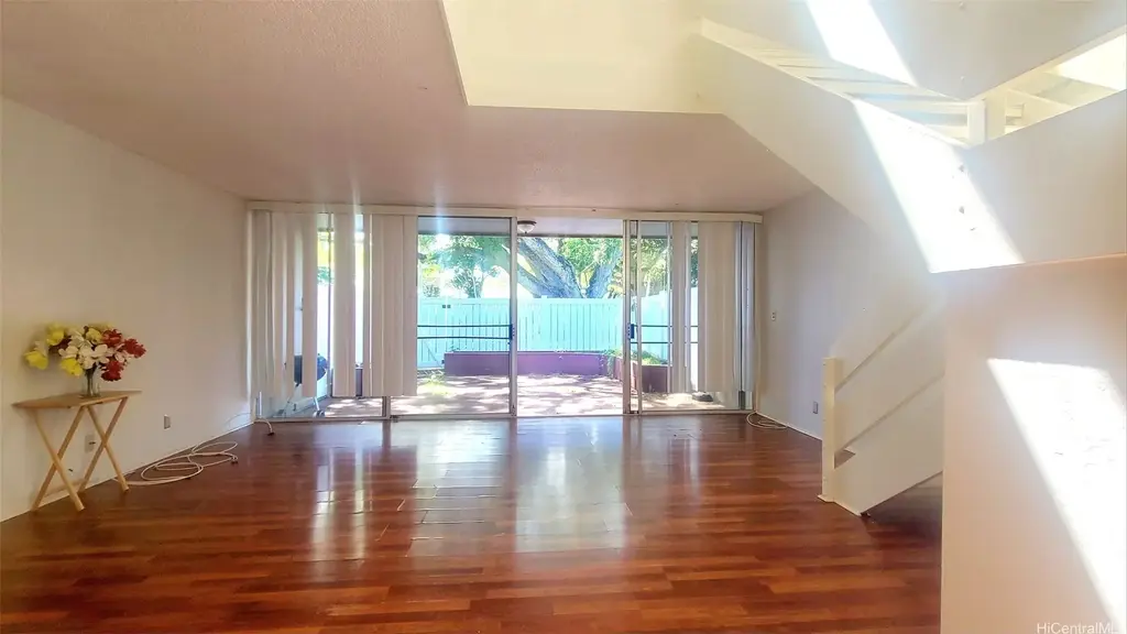 95-350 Mahapili Court # 143, Mililani