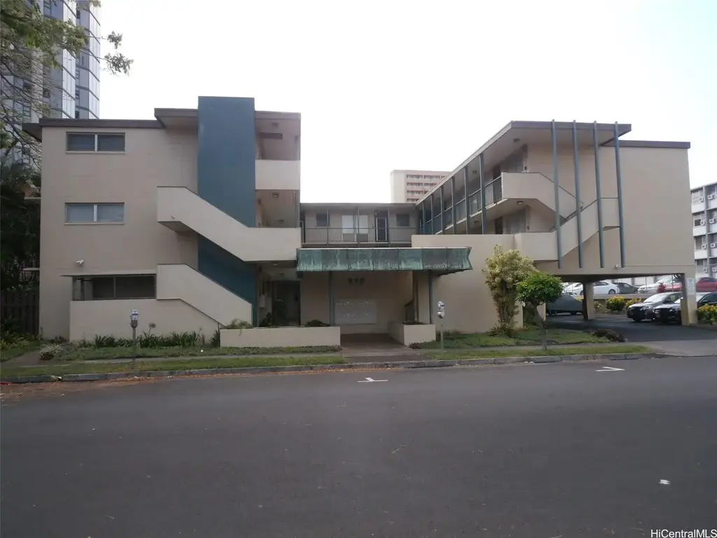 929 Ahana Street # 203, Honolulu