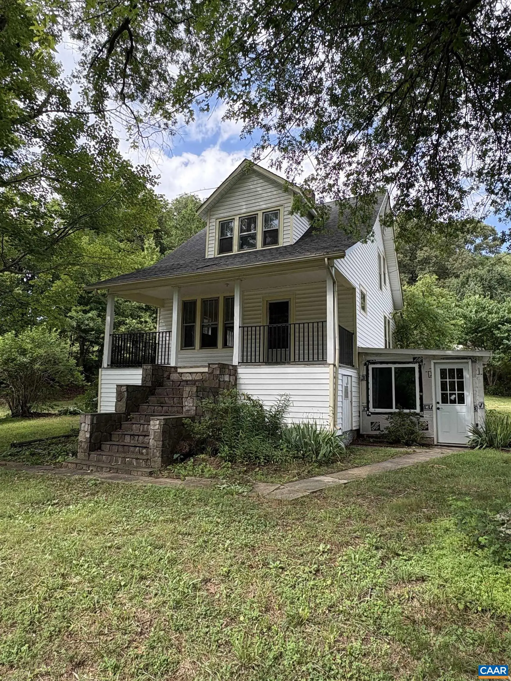 1654 River Rd, Faber