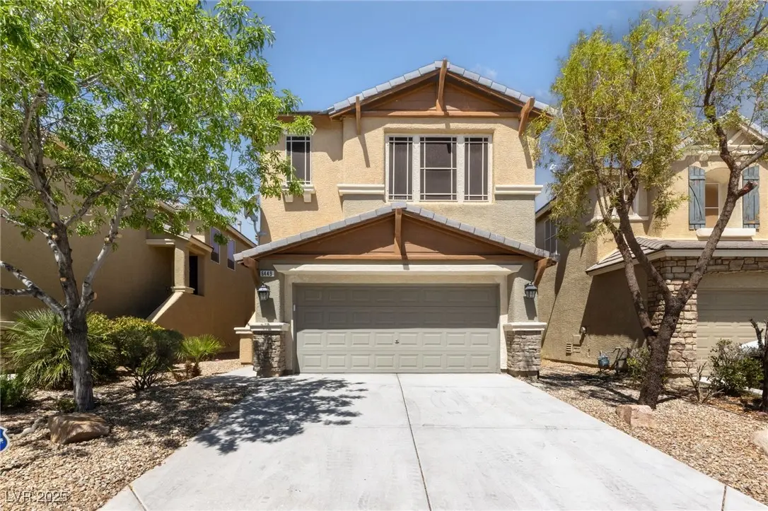 Photo of Listing #2725844