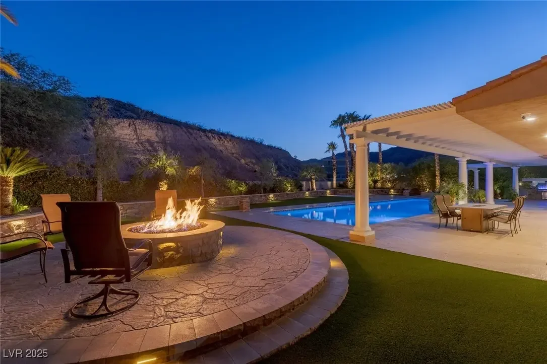 Photo of Listing #2726632