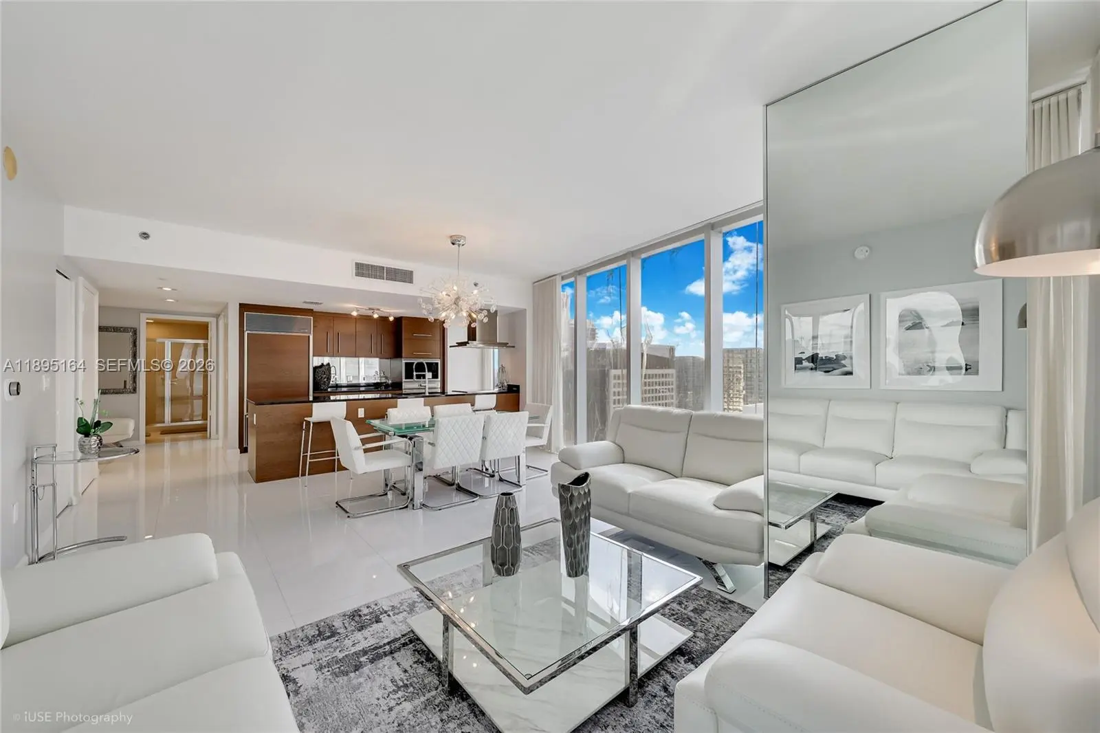 Photo of Listing #A11895164