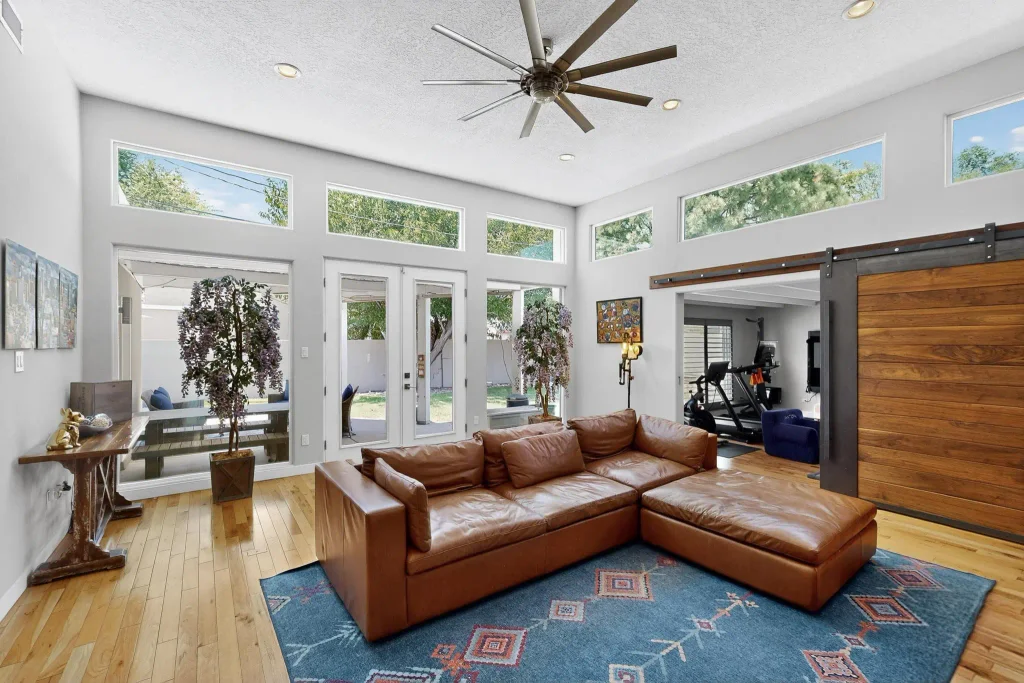 1508 San Carlos Road Sw, Albuquerque