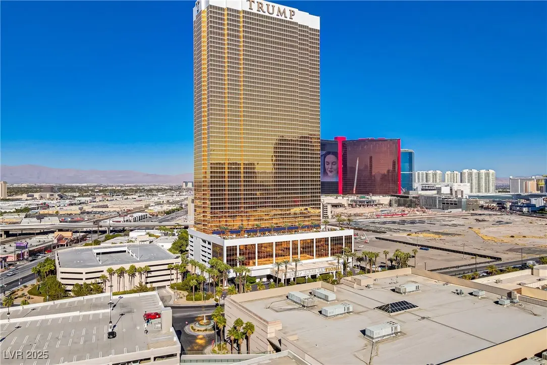 Photo of Listing #2726348