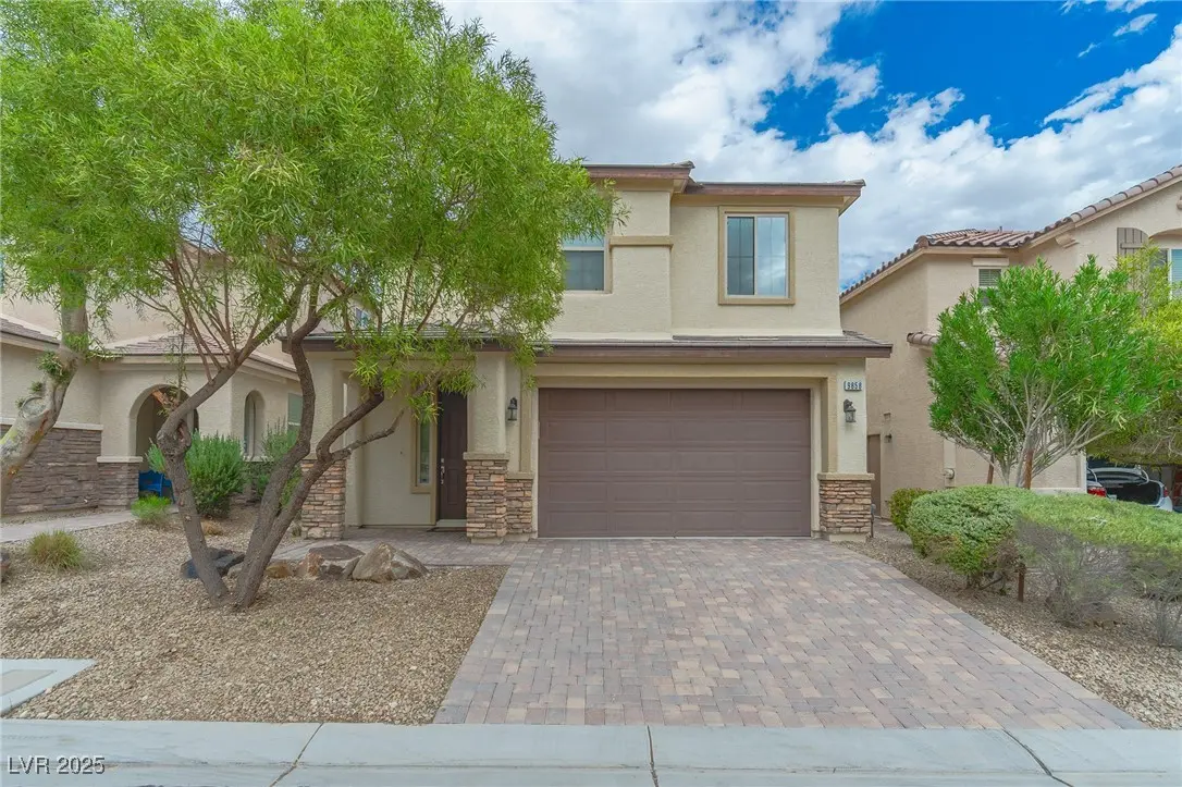 Photo of Listing #2727199