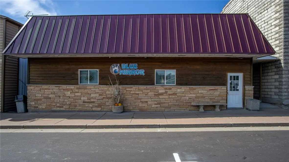 211 S Main Street, Greenwood