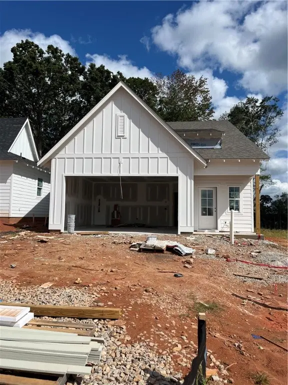 127 Woodland Ln, Opelika